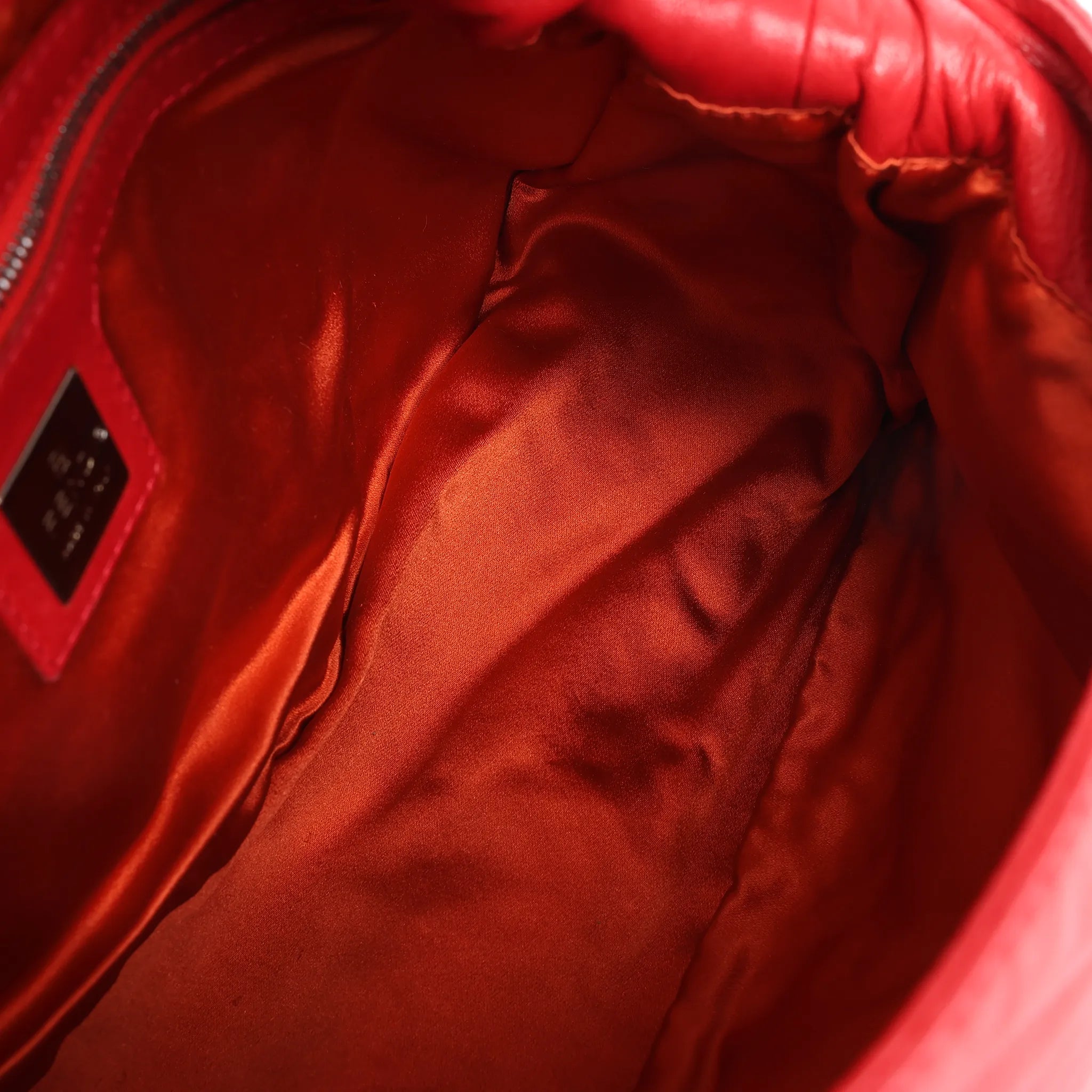 FENDI Mamma Baguette Leather Shoulder bag in Red 26325