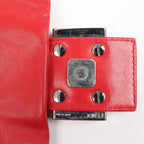 FENDI Mamma Baguette Leather Shoulder bag in Red 26325