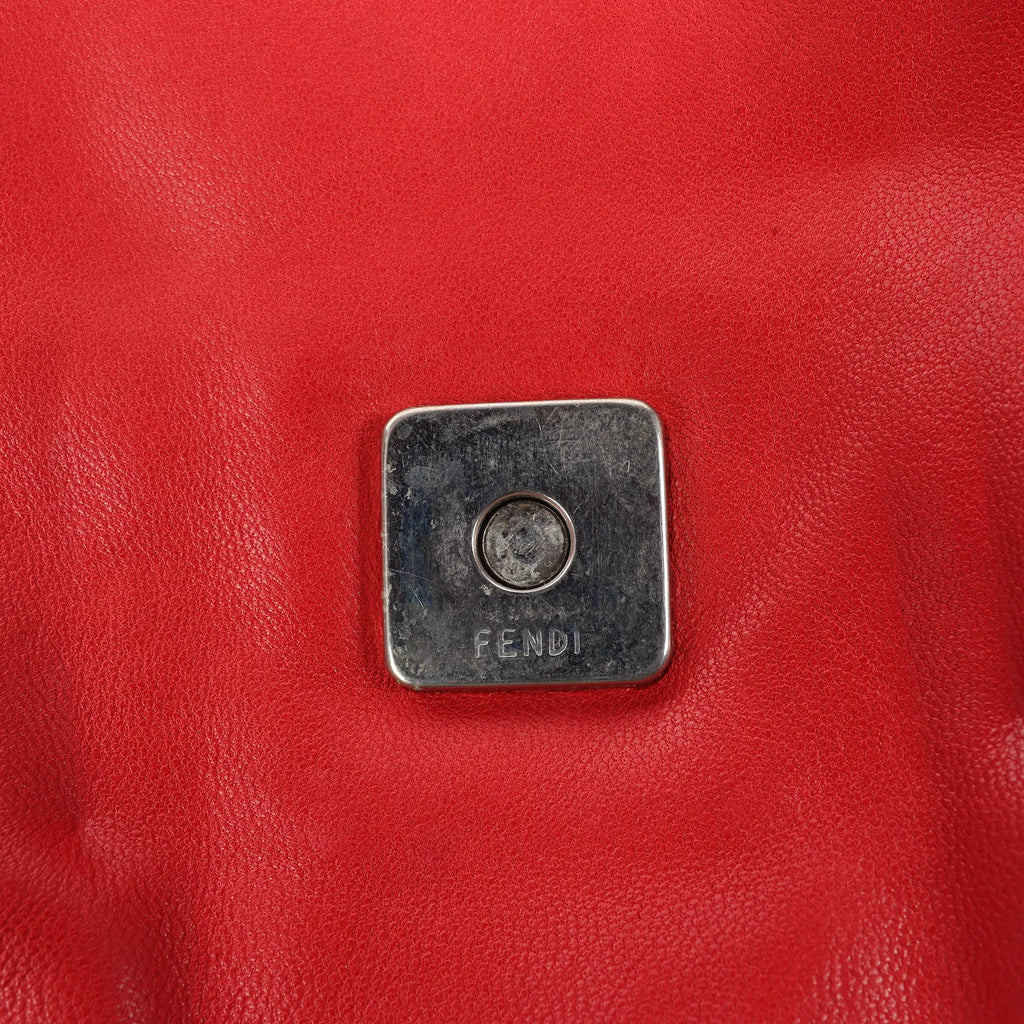 FENDI Mamma Baguette Leather Shoulder bag in Red 26325