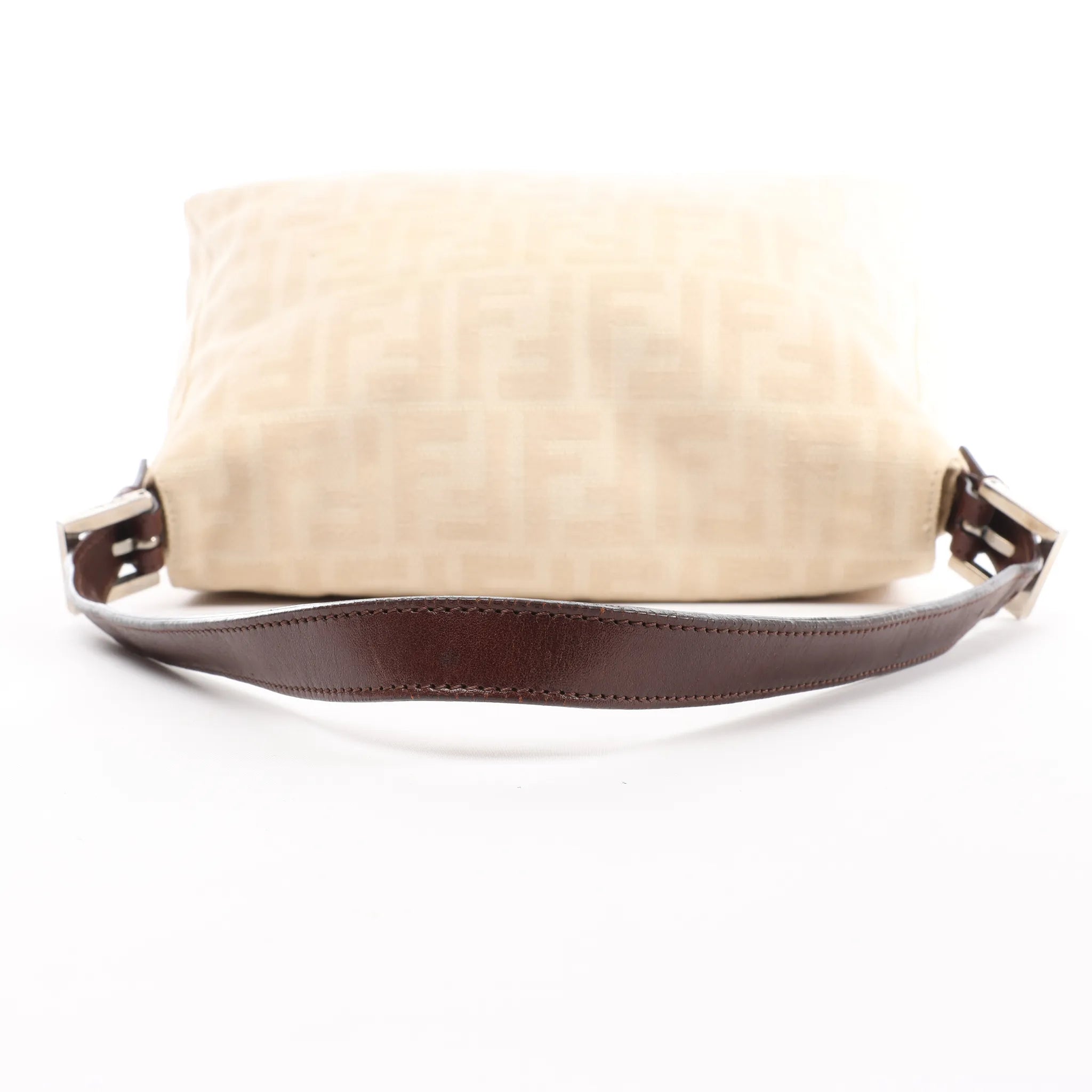 FENDI Mamma Baguette Zucchino Canvas & Leather Shoulder bag in Beige 26325