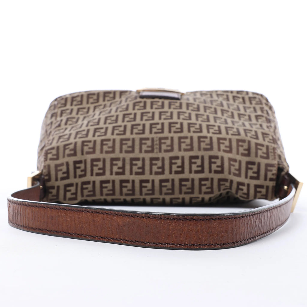 FENDI Mamma Baguette Zucchino Canvas & Leather Shoulder bag in Brown 8BR001