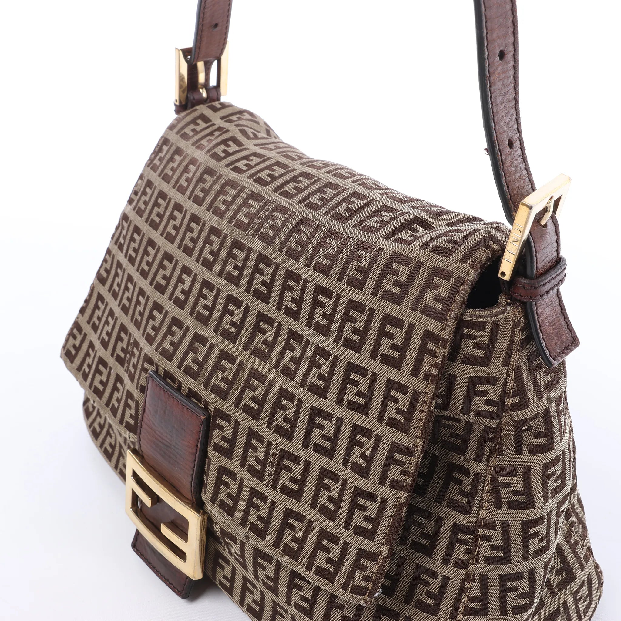 FENDI Mamma Baguette Zucchino Canvas & Leather Shoulder bag in Brown 8BR001