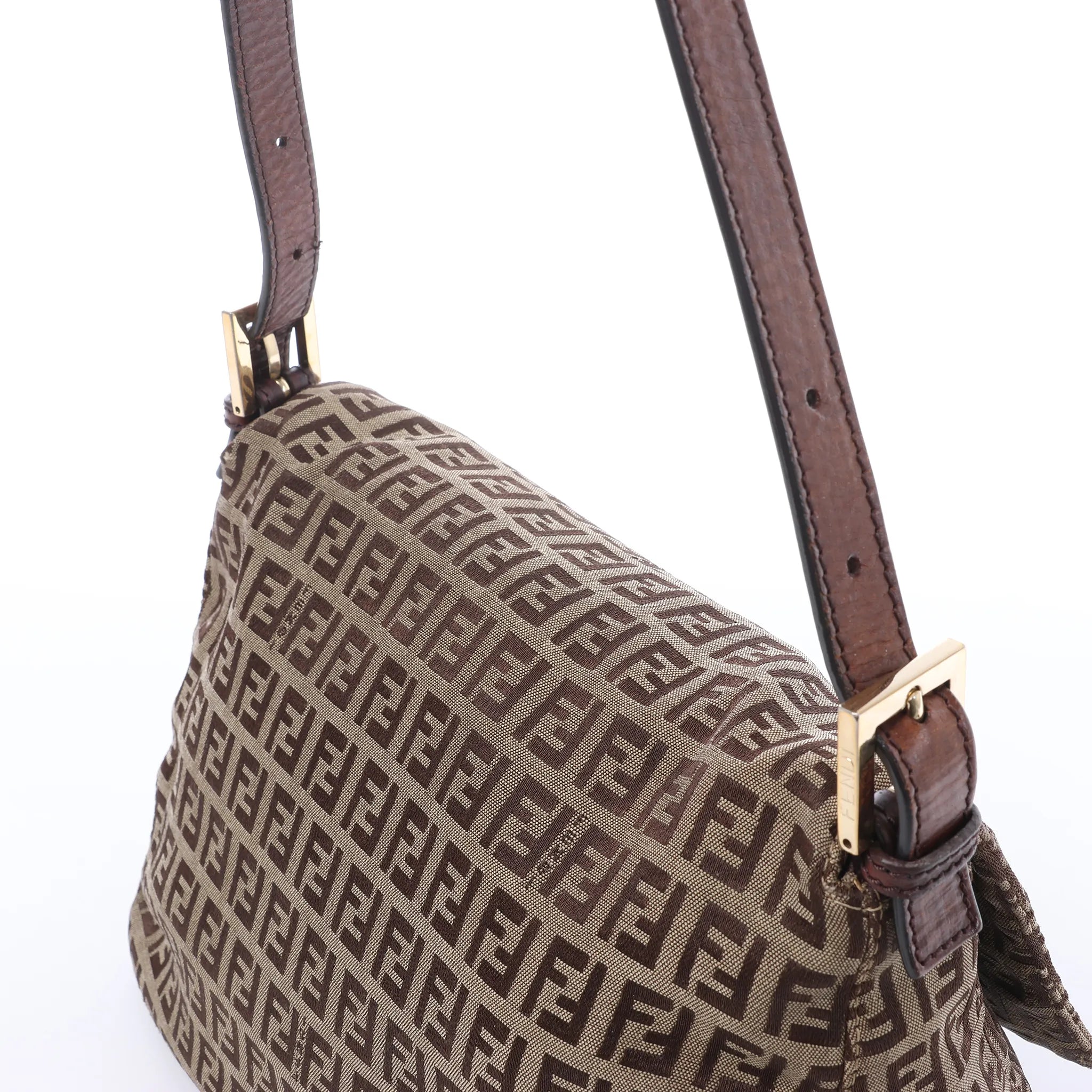 FENDI Mamma Baguette Zucchino Canvas & Leather Shoulder bag in Brown 8BR001