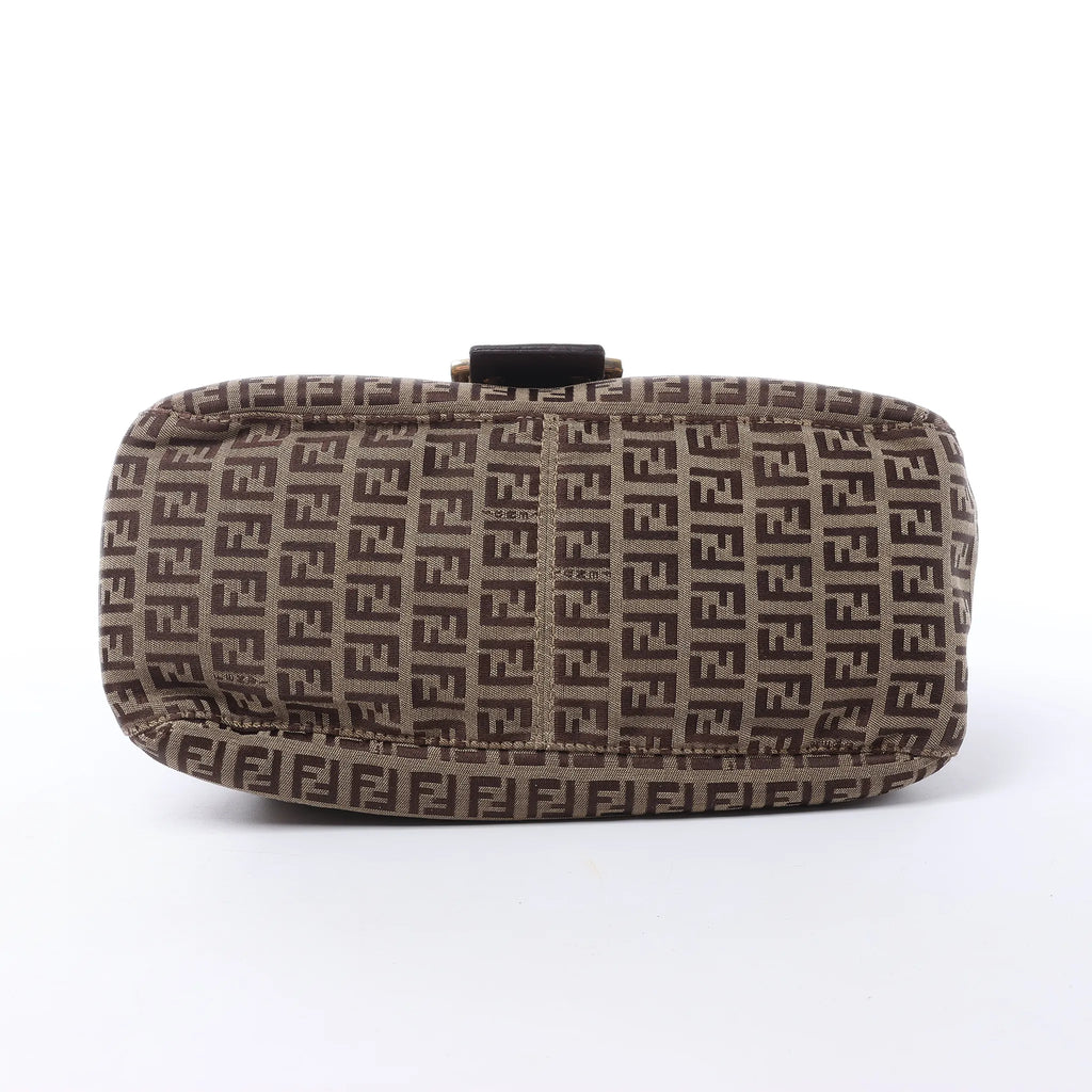 FENDI Mamma Baguette Zucchino Canvas & Leather Shoulder bag in Brown 8BR001