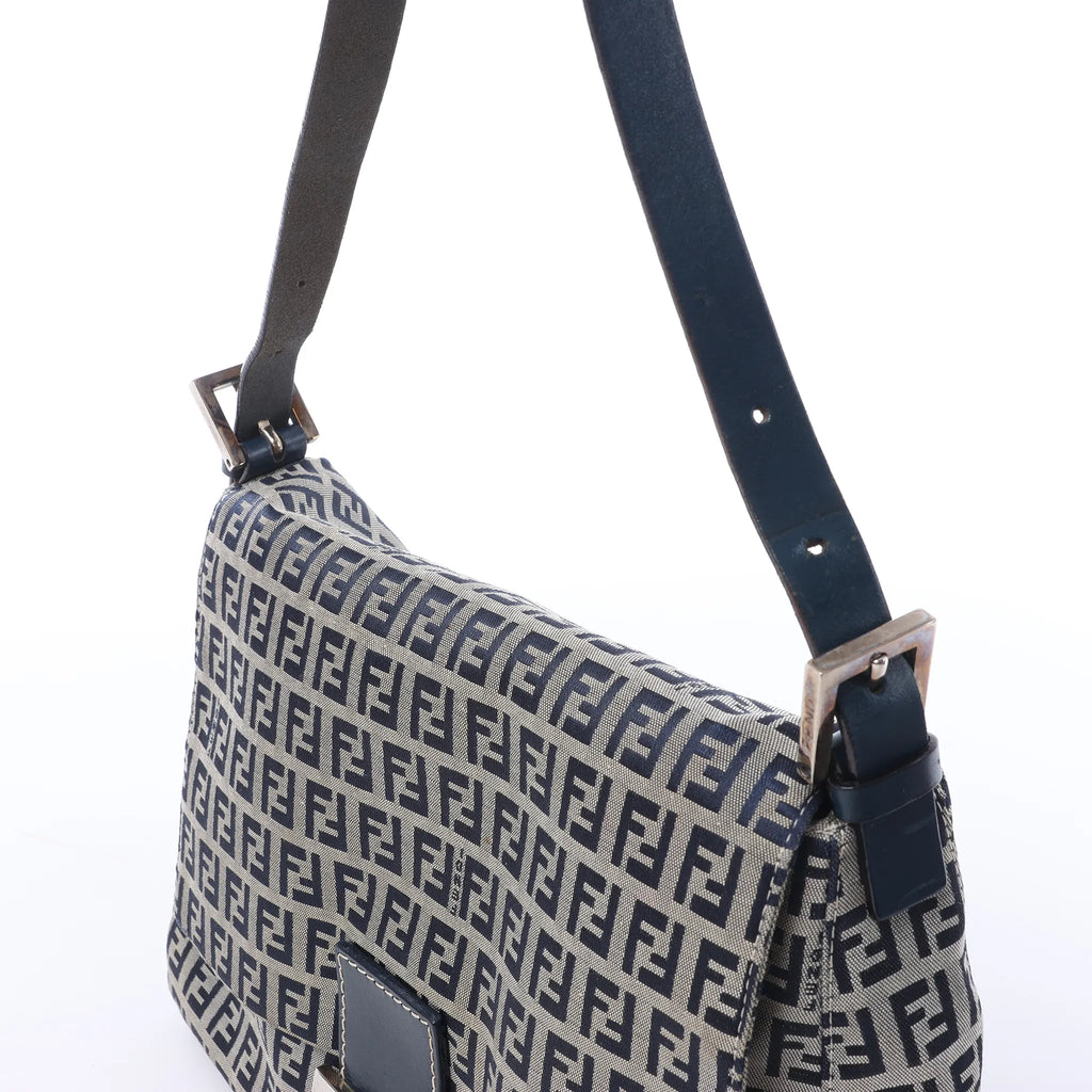 FENDI Mamma Baguette Zucchino Canvas & Leather Shoulder bag in Navy Blue x Gray 26325