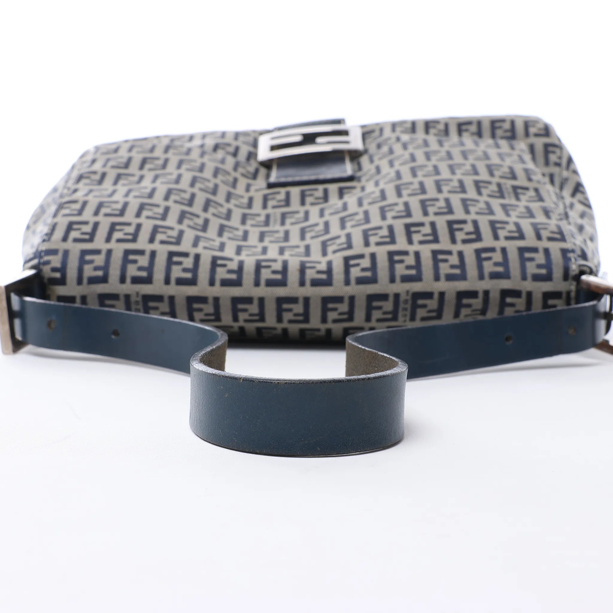 FENDI Mamma Baguette Zucchino Canvas & Leather Shoulder bag in Navy Blue x Gray 26325