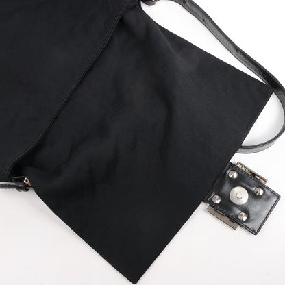 Sac à bandoulière FENDI Zucchino Mamma Baguette en nylon et cuir noir