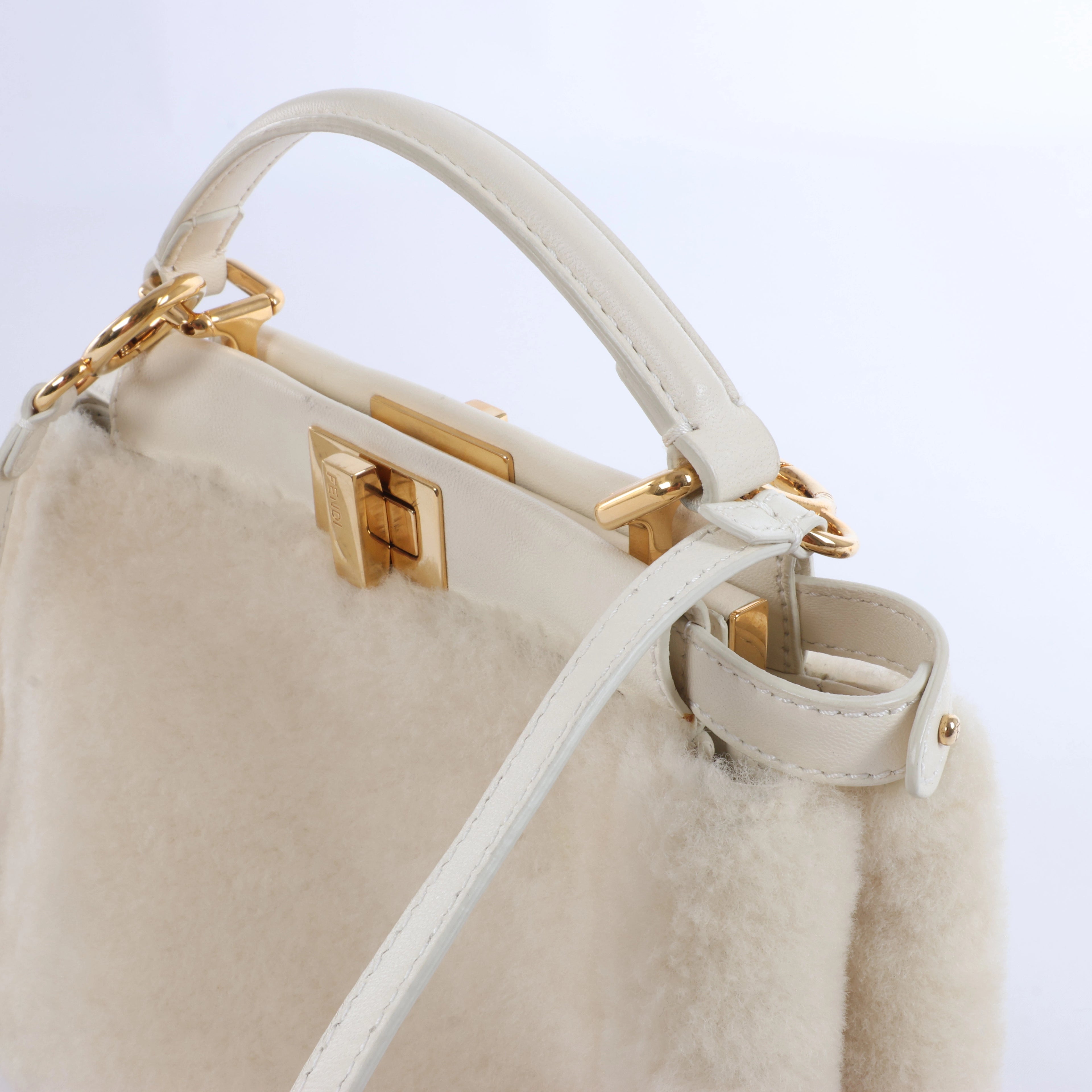 Bolso de mano Fendi Peekaboo Mini de piel bidireccional en verde 8BN244