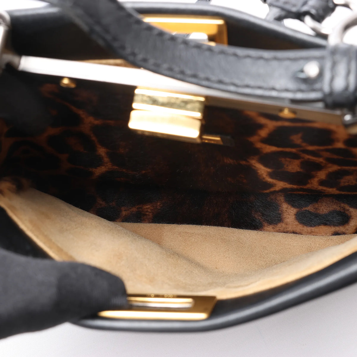 Fendi Peekaboo Mini Leather 2Way Handbag in Black 8BN227