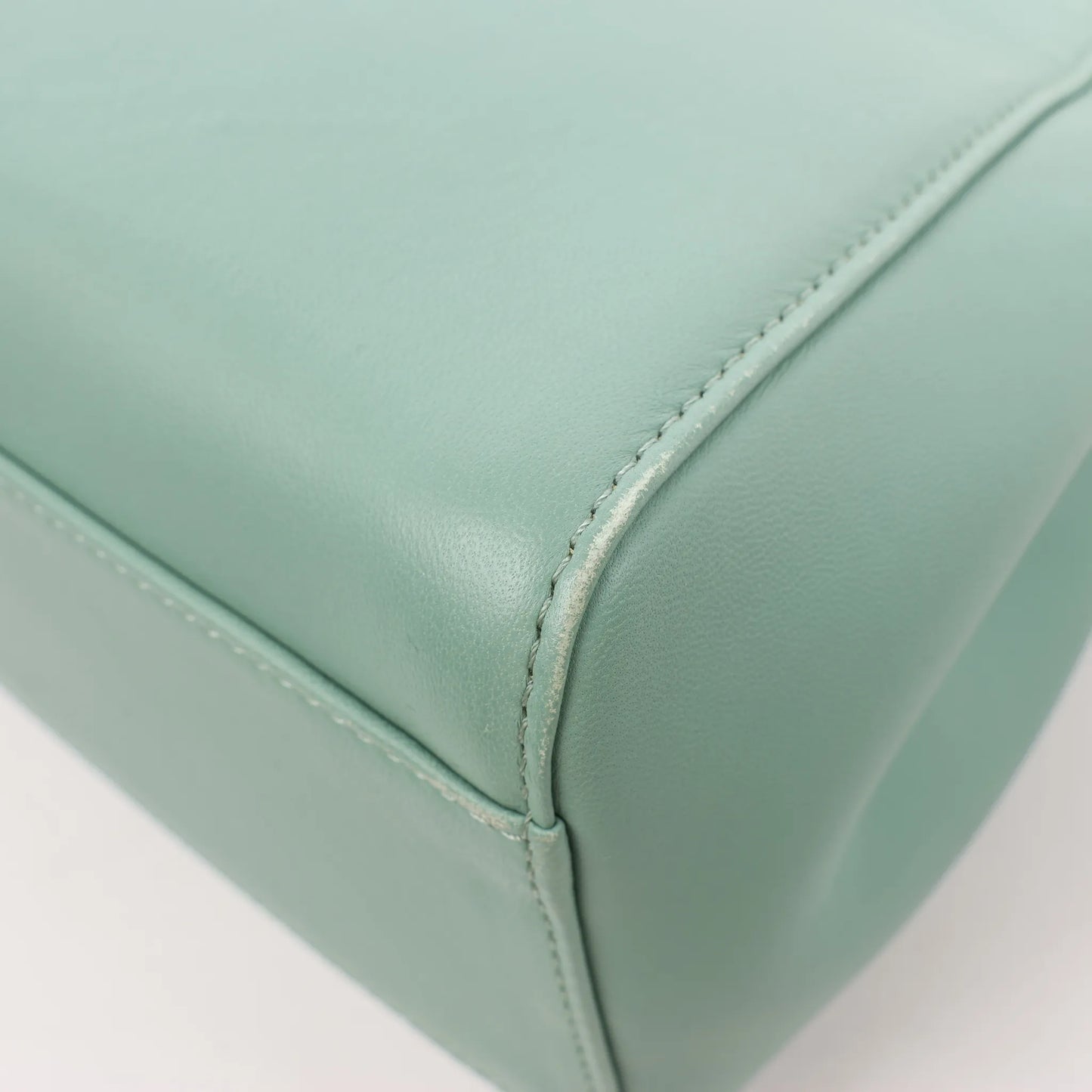 Fendi Peekaboo Mini Sac à main en cuir bidirectionnel Vert 8BN244