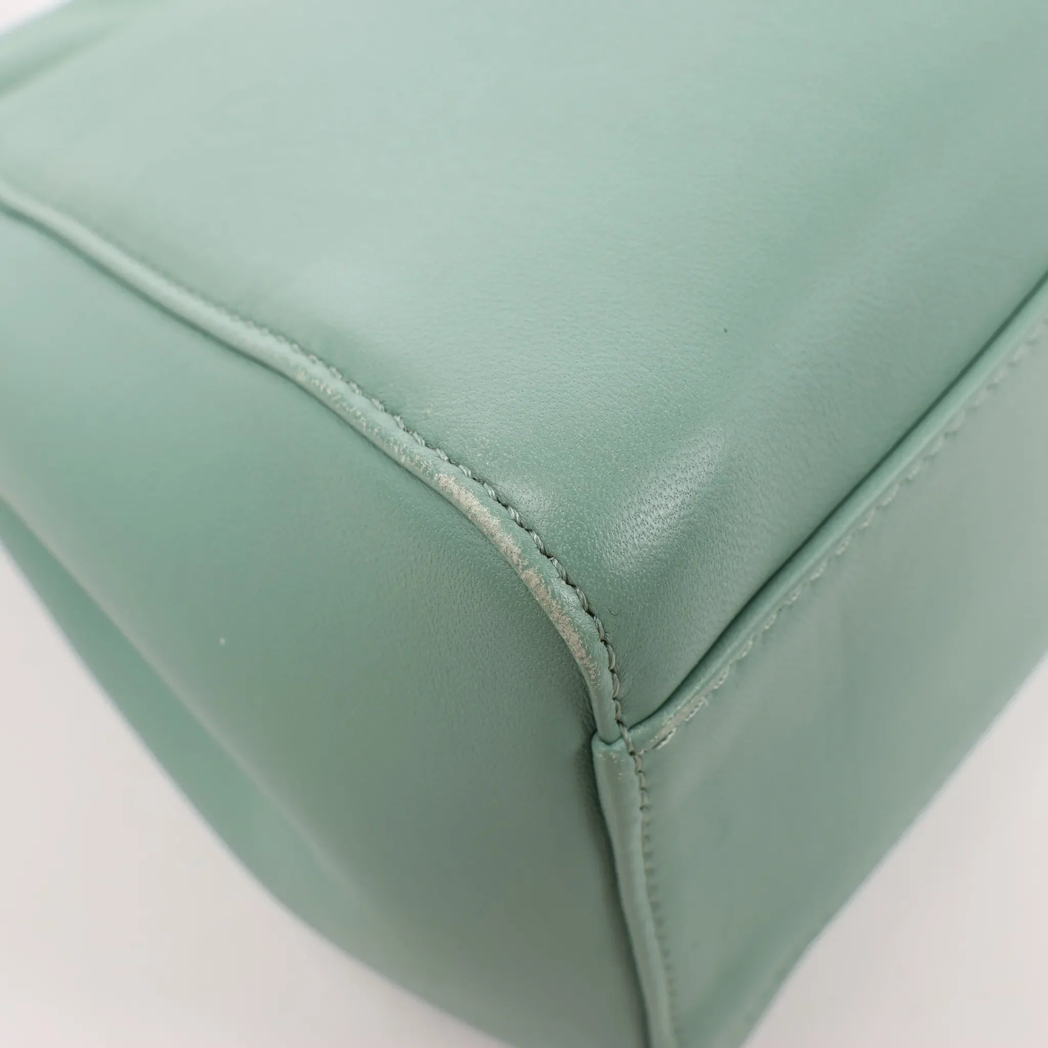 Fendi Peekaboo Mini Leather 2Way Handbag in Green 8BN244