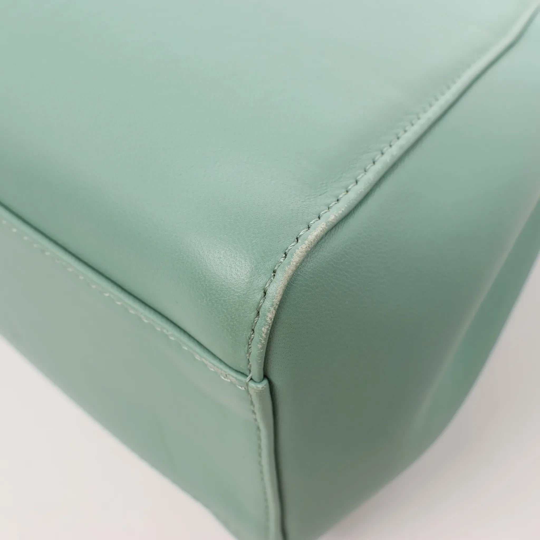 Fendi Peekaboo Mini Leather 2Way Handbag in Green 8BN244