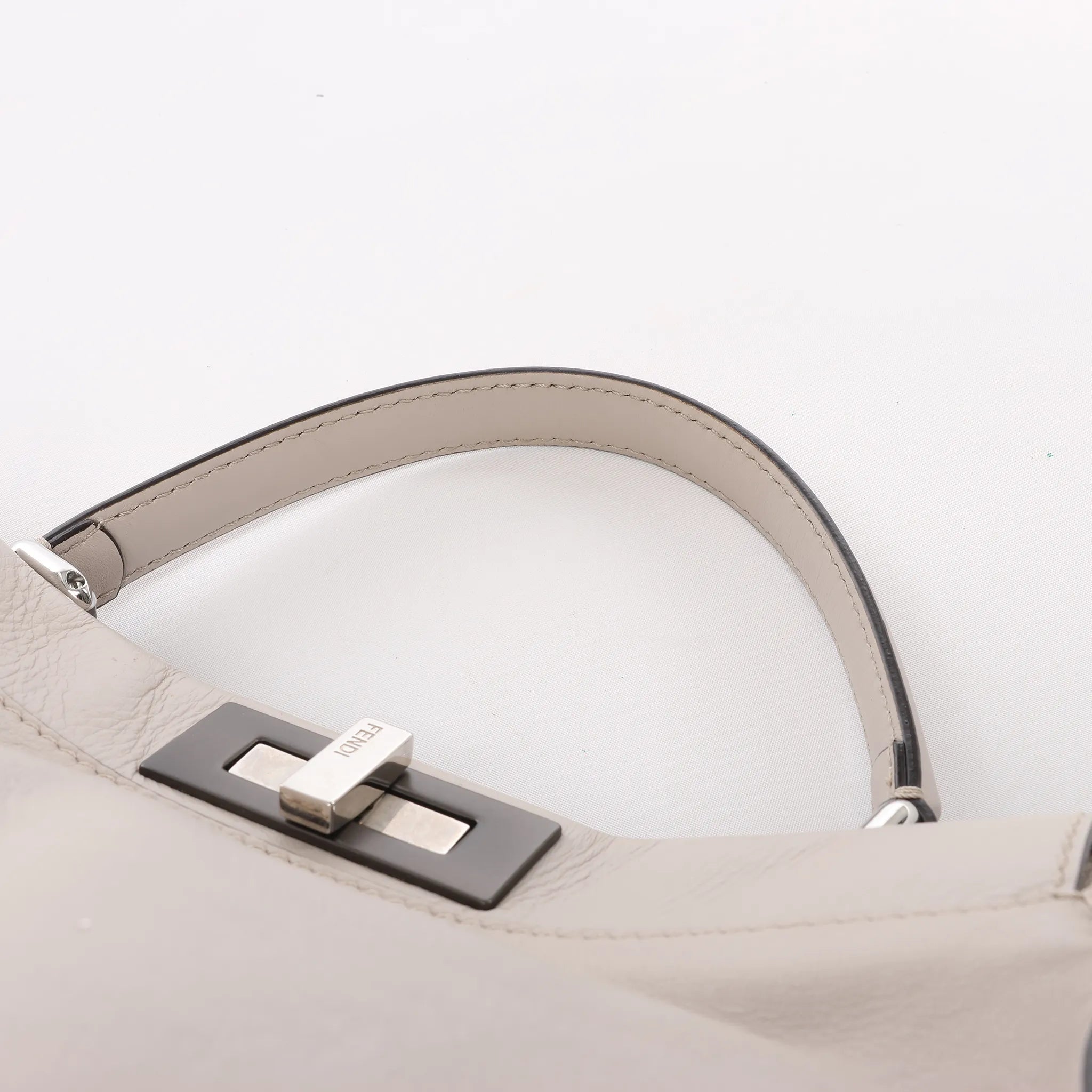 Fendi Peekaboo Regular Leather 2Way Handbag in Light Greige 8BN290