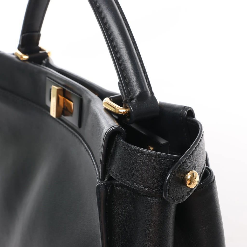 Fendi Peekaboo Regular Leather 2Way Handbag in Black 8BN290