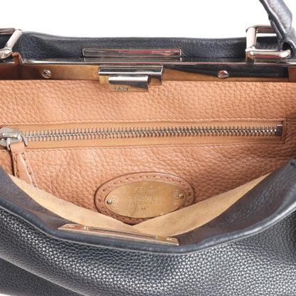 Fendi Peekaboo Regular Selleria Leather Handbag in Black 8BN226