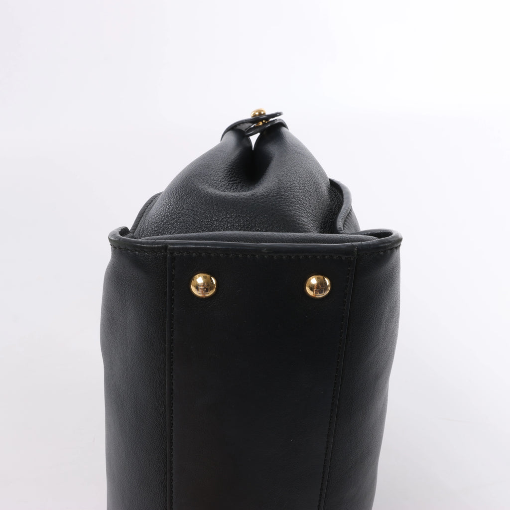 Bolso de piel Fendi Peekaboo Regular Selleria en Greige 8BN290