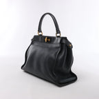 Bolso de piel Fendi Peekaboo Regular Selleria en Greige 8BN290