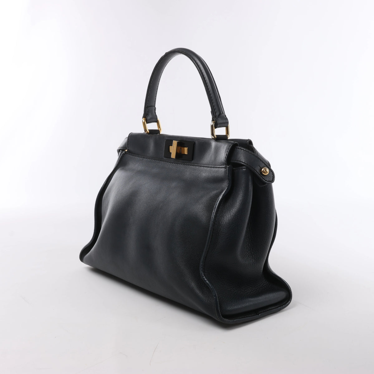 Bolso de piel Fendi Peekaboo Regular Selleria en Greige 8BN290