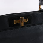 Bolso de piel Fendi Peekaboo Regular Selleria en Greige 8BN290