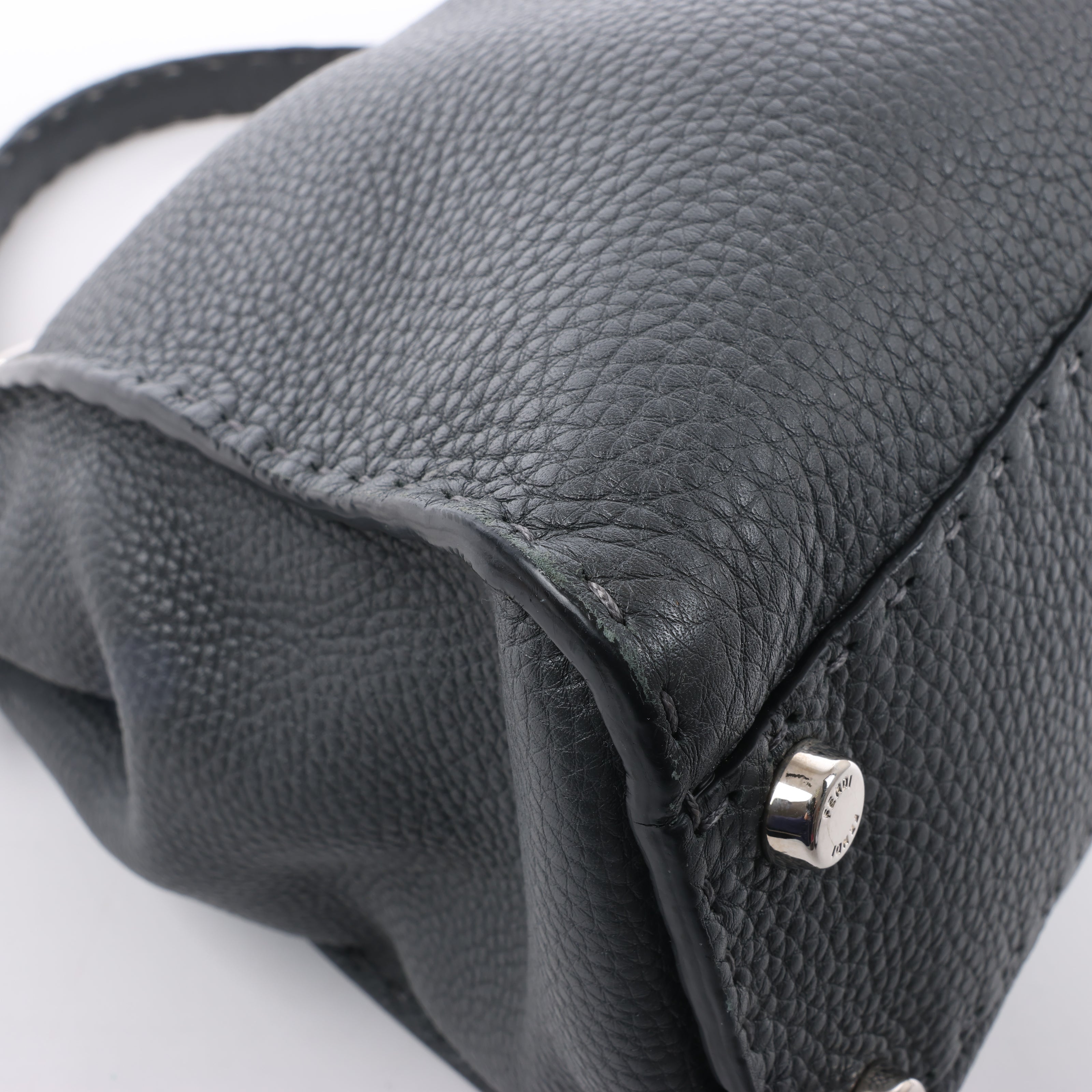 Fendi Peekaboo Regular Selleria Leather 2Way Handbag in Gray 8BN226