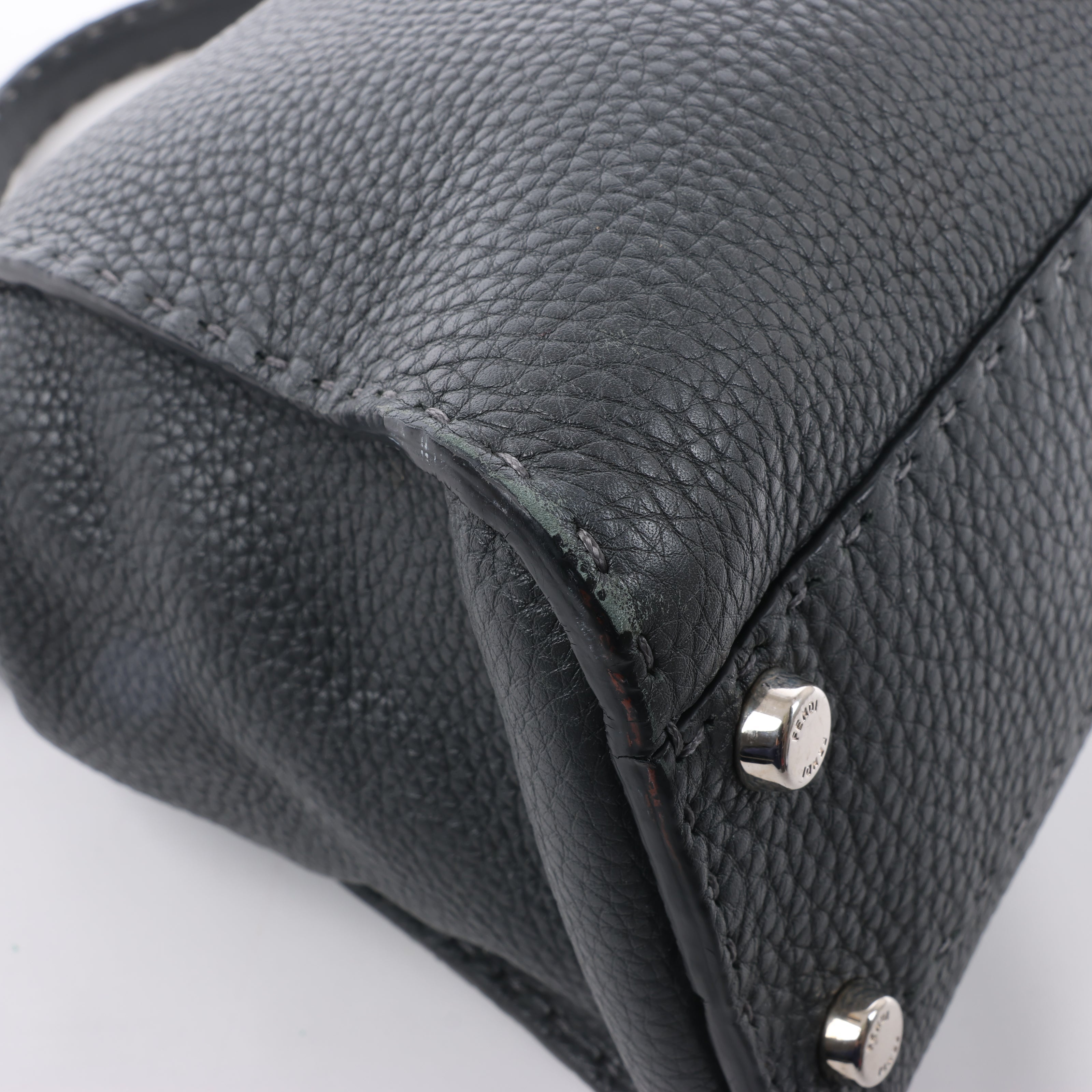 Fendi Peekaboo Regular Selleria Leather 2Way Handbag in Gray 8BN226