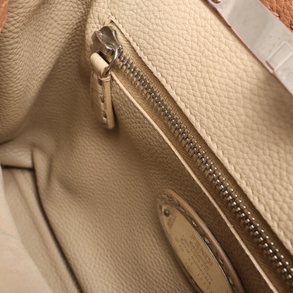 Fendi Peekaboo Regular Selleria Leather 2way Handbag in Beige 8BN226