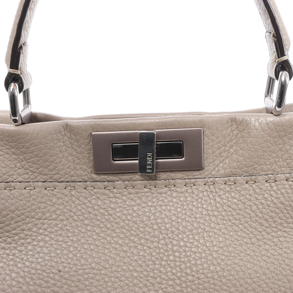 Fendi Peekaboo Regular Selleria Leather Handbag in Greige 8BN290