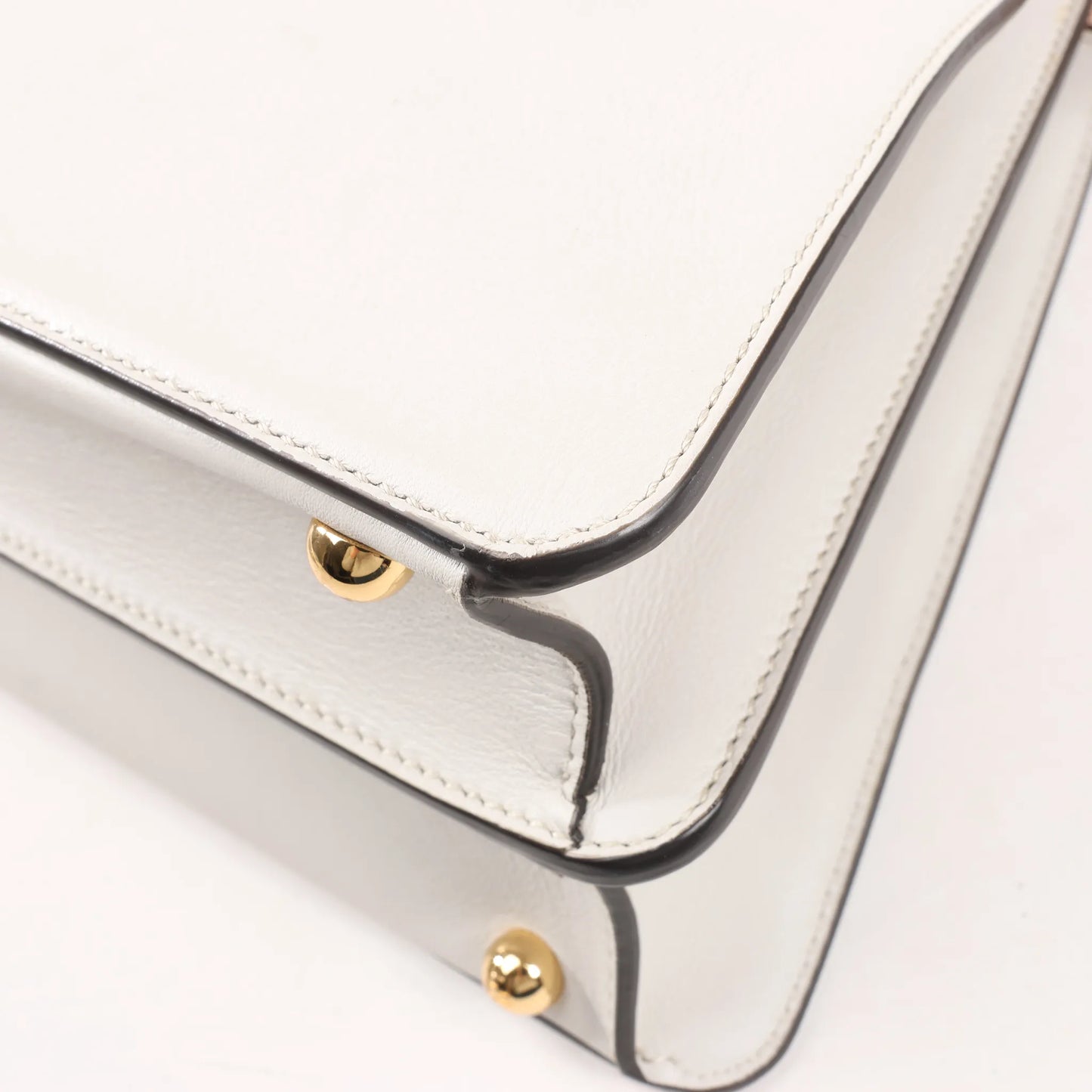 Fendi Peekaboo Medium Leather 2Way Handbag in Gray 8BN321