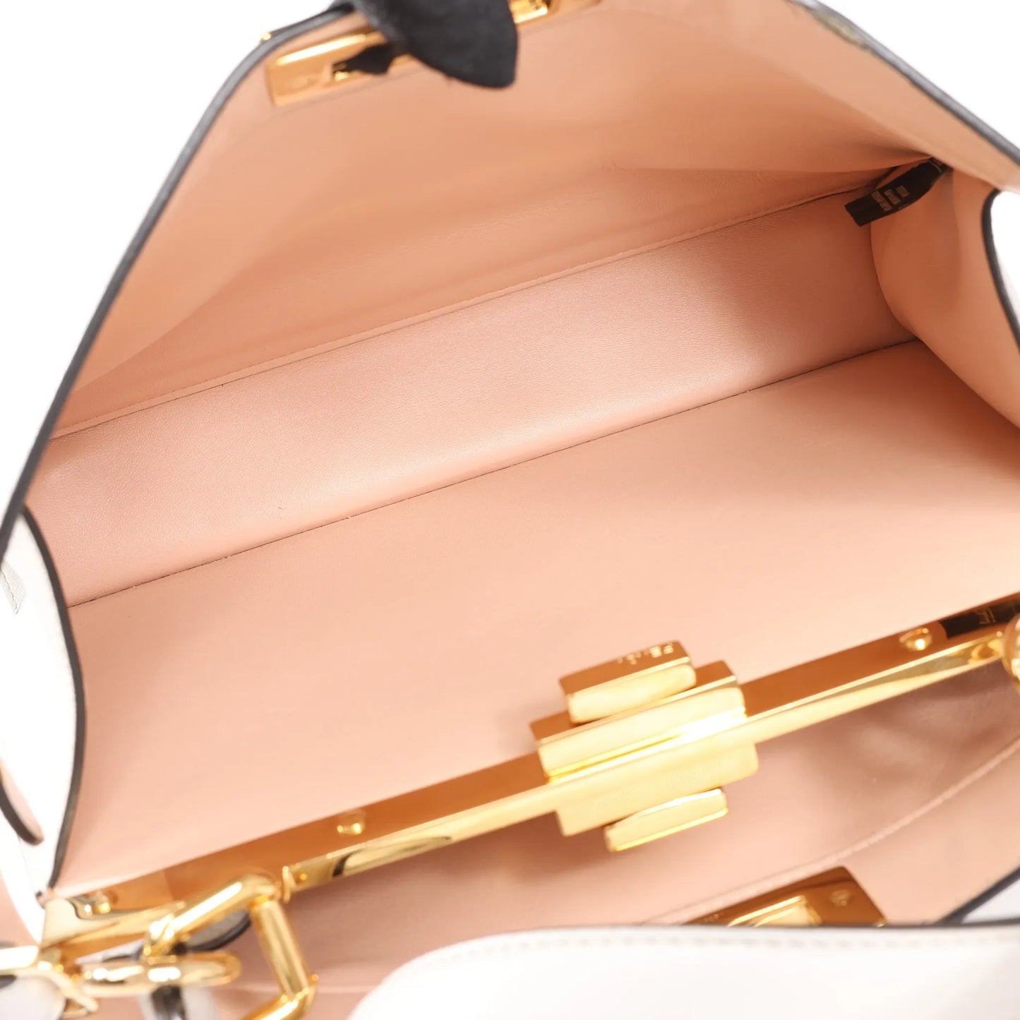 Fendi Peekaboo Medium Leather 2Way Handbag in Gray 8BN321