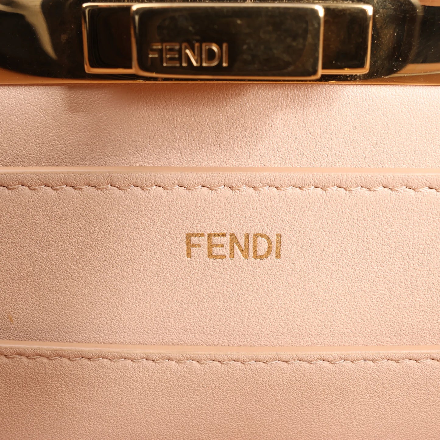 Fendi Peekaboo Medium Leather 2Way Handbag in Gray 8BN321