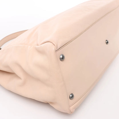 Grand sac à main Fendi Peekaboo en cuir beige poudré 8BN210