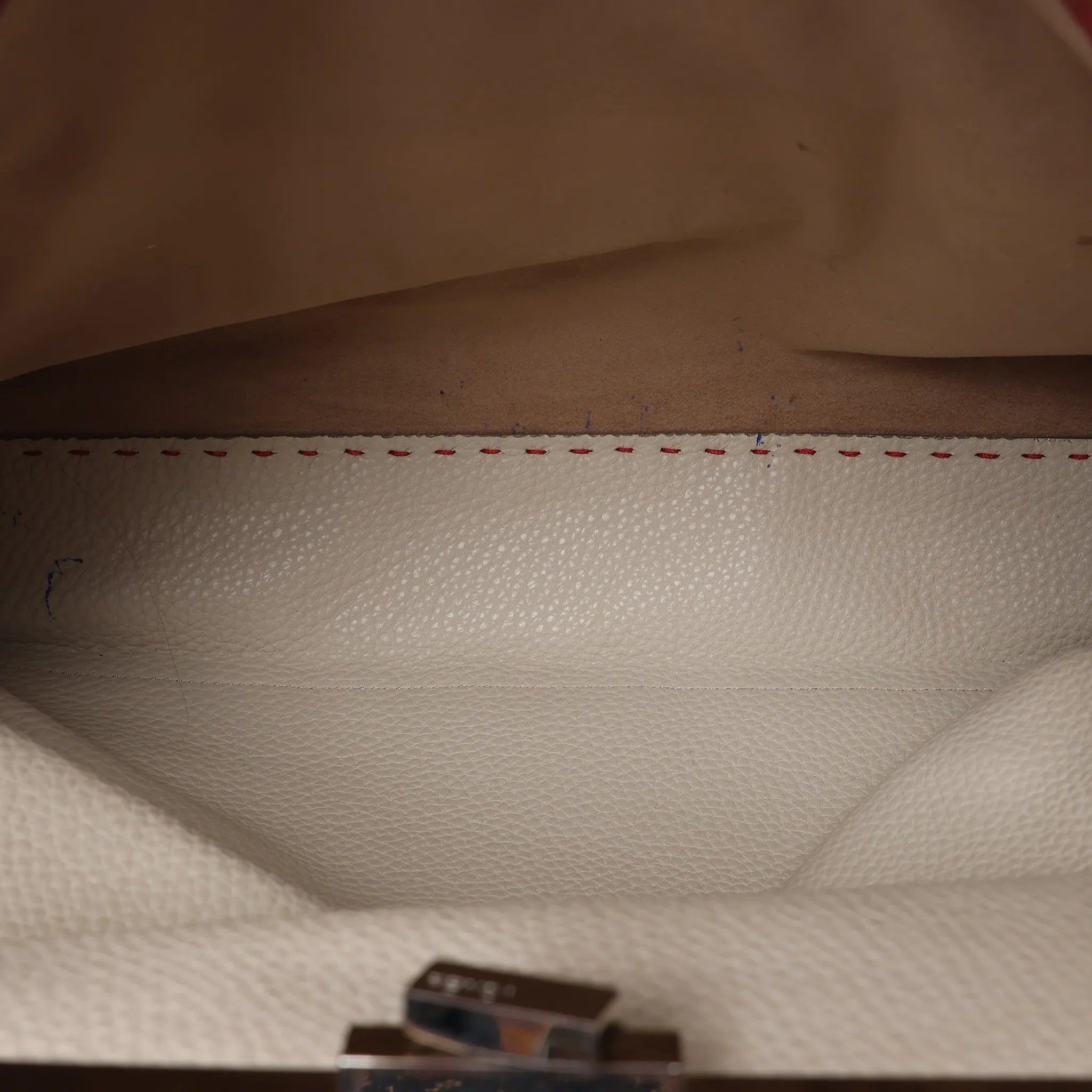 Fendi Peekaboo Large Selleria Leather 2Way Handbag in Red 8BN210