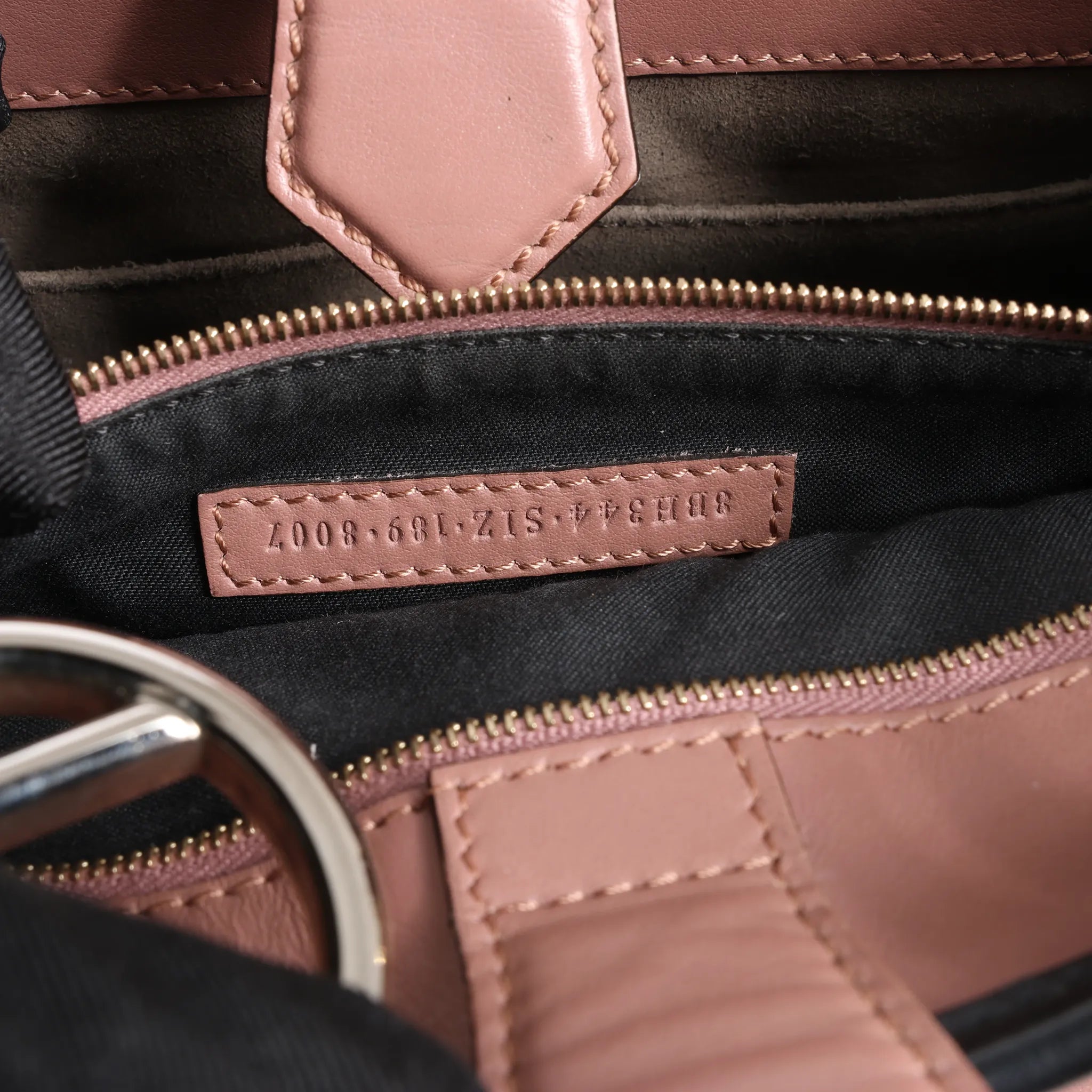 Fendi Runaway Leather 2Way Handbag in Pink 8BH344