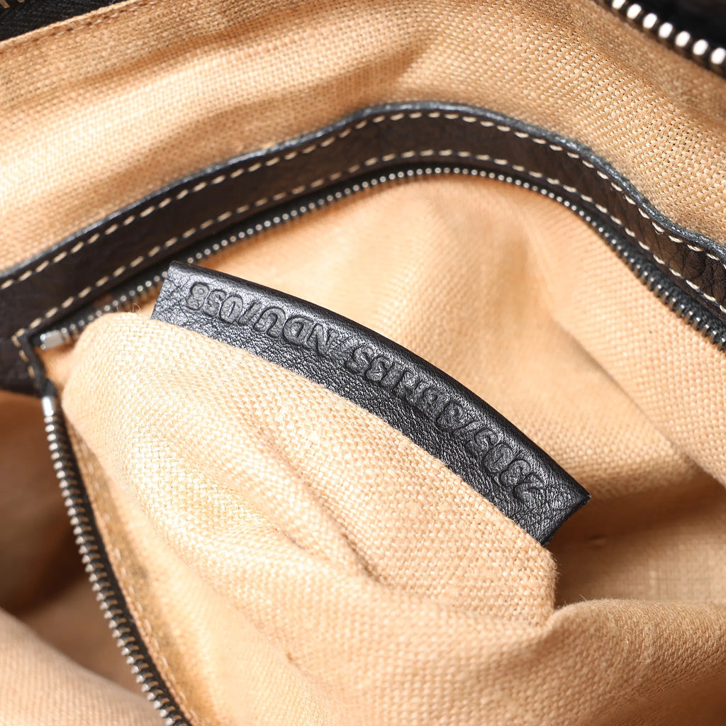 Fendi Carla Selleria Leather Handbag in Black 8BH135