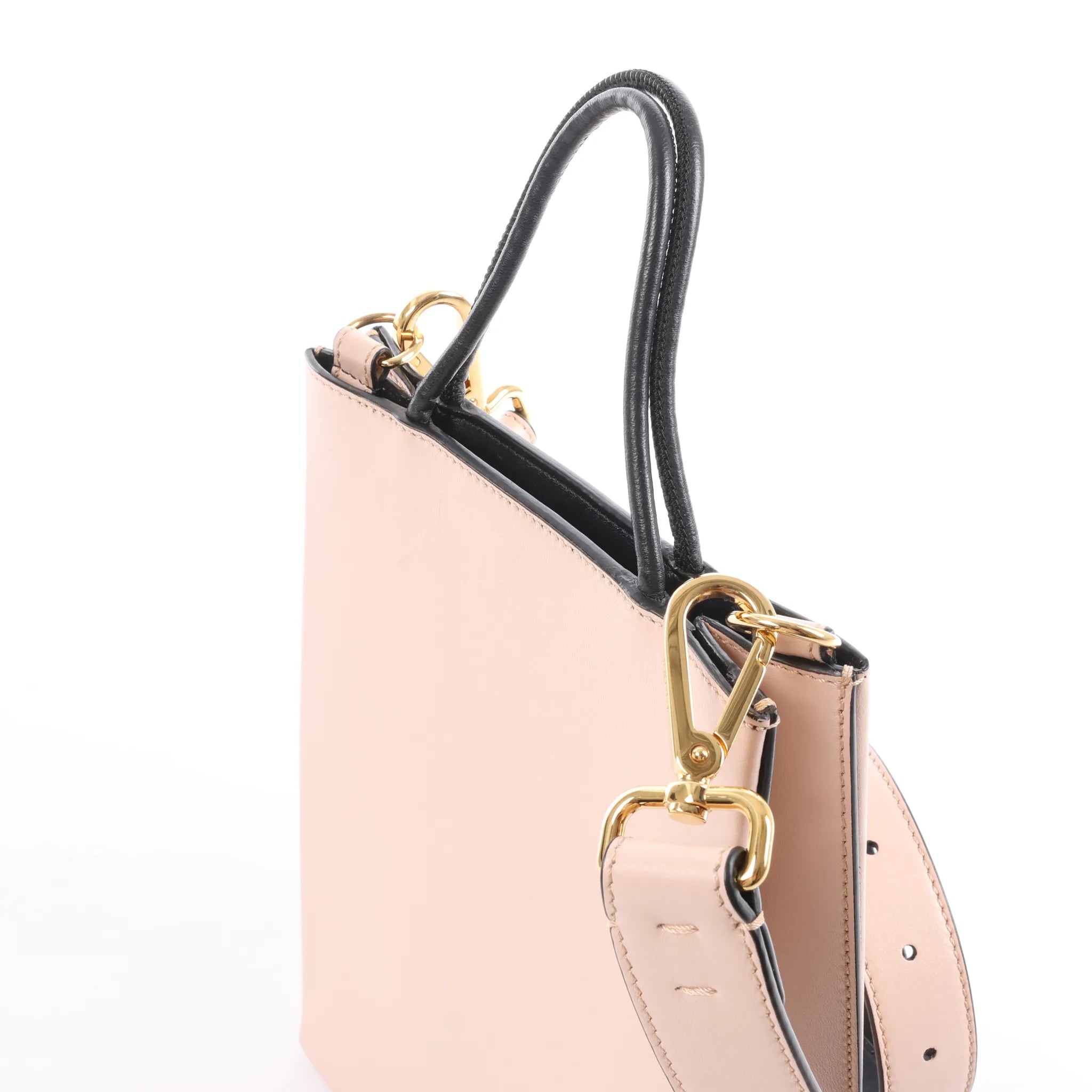 Fendi Shopping bag M Leather 2Way Handbag in Pink 8BH382