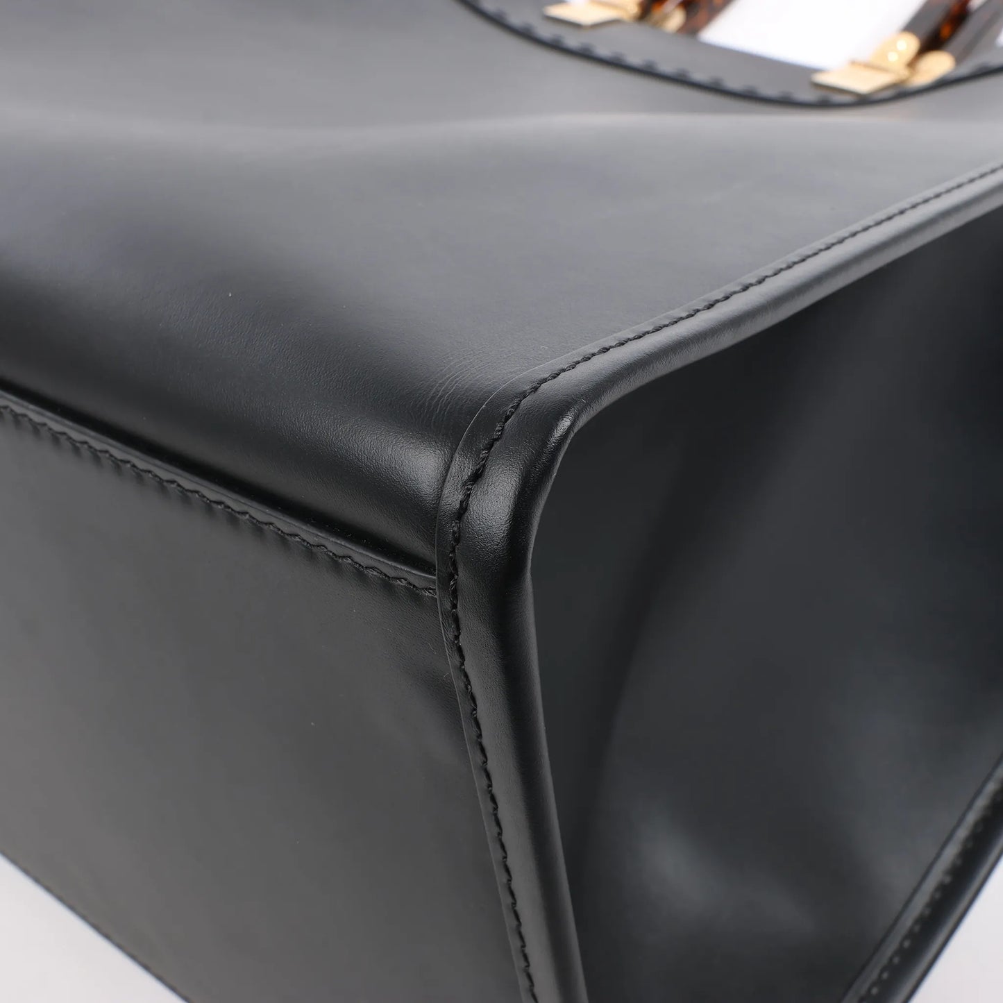 Grand sac à main en cuir Fendi Sunshine noir 8BH372