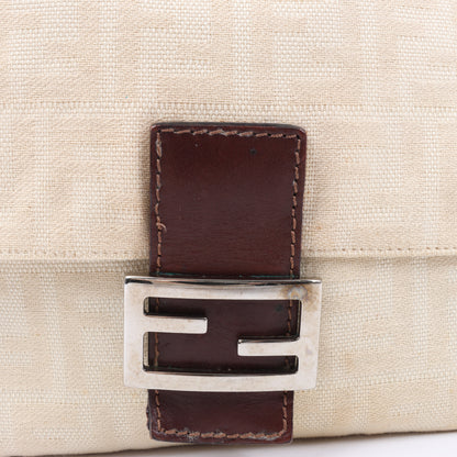 FENDI Mamma Baguette Zucchino Canvas & Leather Shoulder bag in Beige 26325