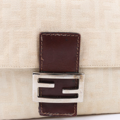 FENDI Mamma Baguette Zucchino Canvas & Leather Shoulder bag in Beige 26325