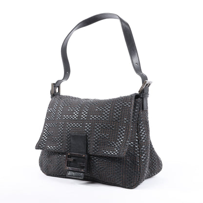 FENDI Zucchino Mamma Baguette Leather Shoulder bag in Black 8BR001