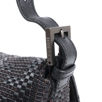 FENDI Zucchino Mamma Baguette Leather Shoulder bag in Black 8BR001