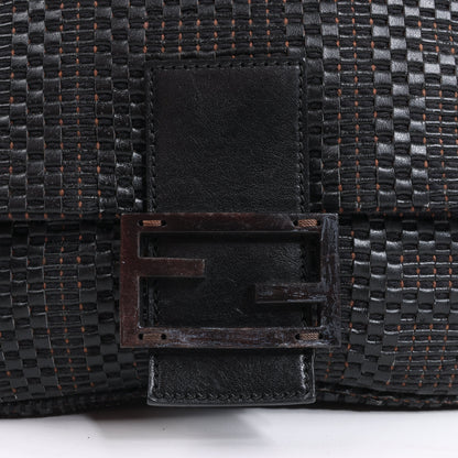 FENDI Zucchino Mamma Baguette Leather Shoulder bag in Black 8BR001