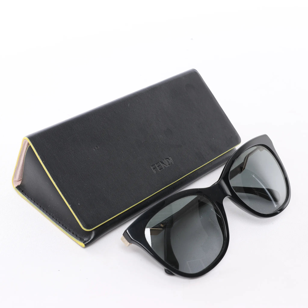Fendi Zucca FF Logo Wayfarer Sunglasses in Black