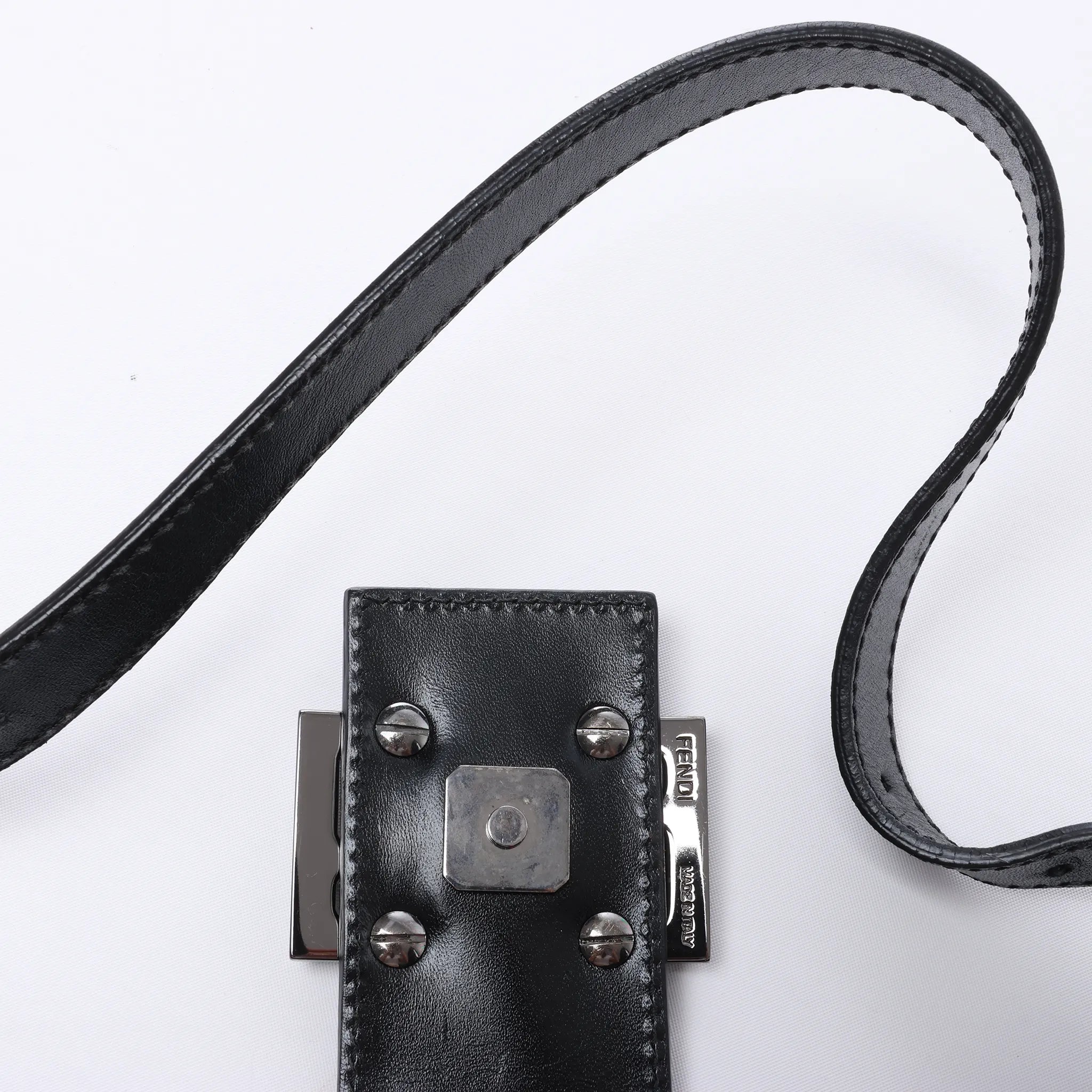 FENDI Mamma Baguette Zucchino Canvas & Leather Shoulder bag in Black 8BR036