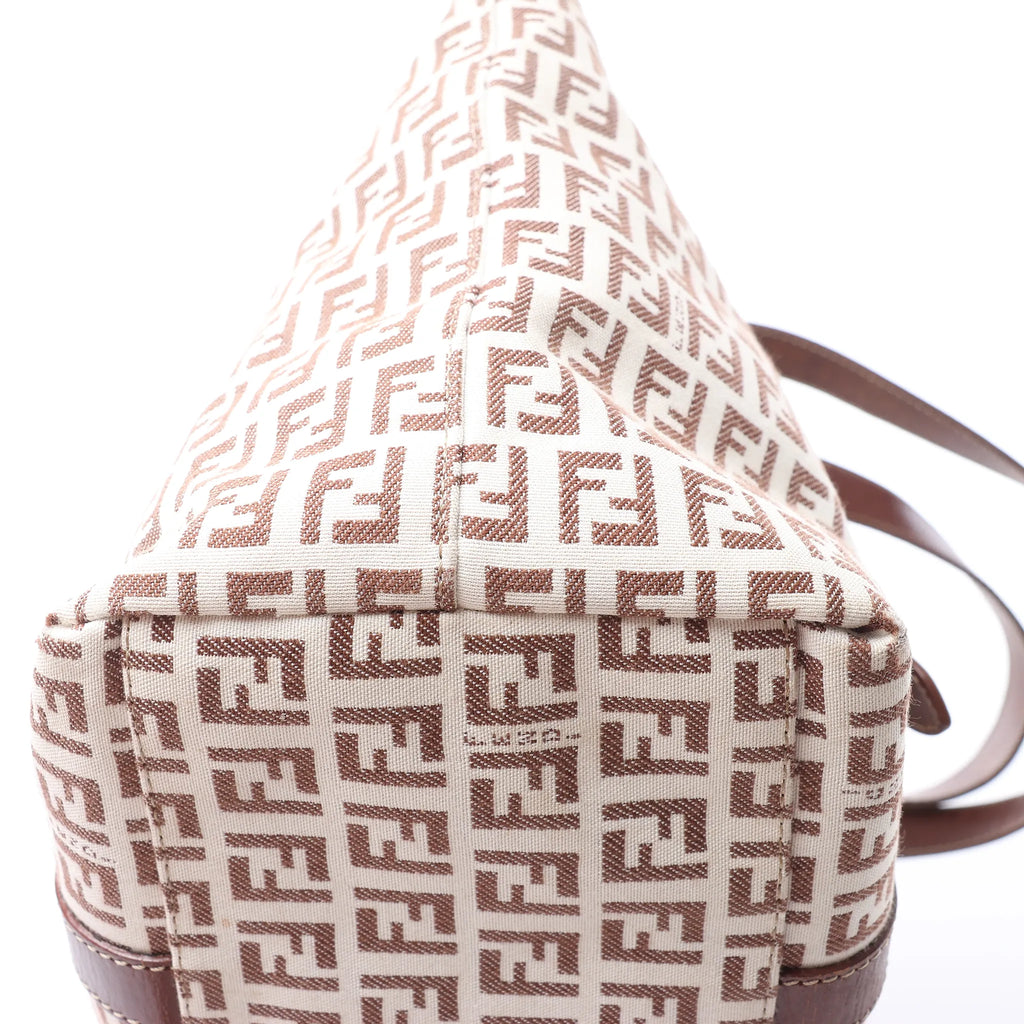 FENDI Zucchino Canvas & Leather Shoulder Bag in Beige 8BH215