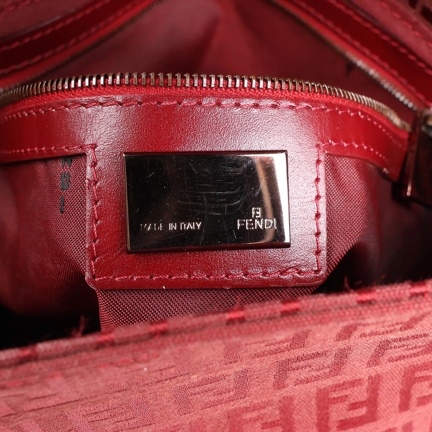 FENDI Zucchino Mamma Baguette Canvas & Leather Shoulder bag in Red 8BR001