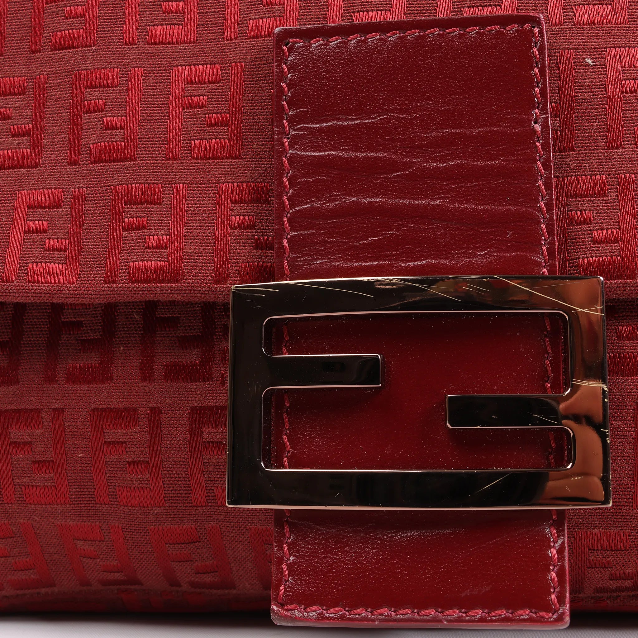 FENDI Zucchino Mamma Baguette Canvas & Leather Shoulder bag in Red 8BR001