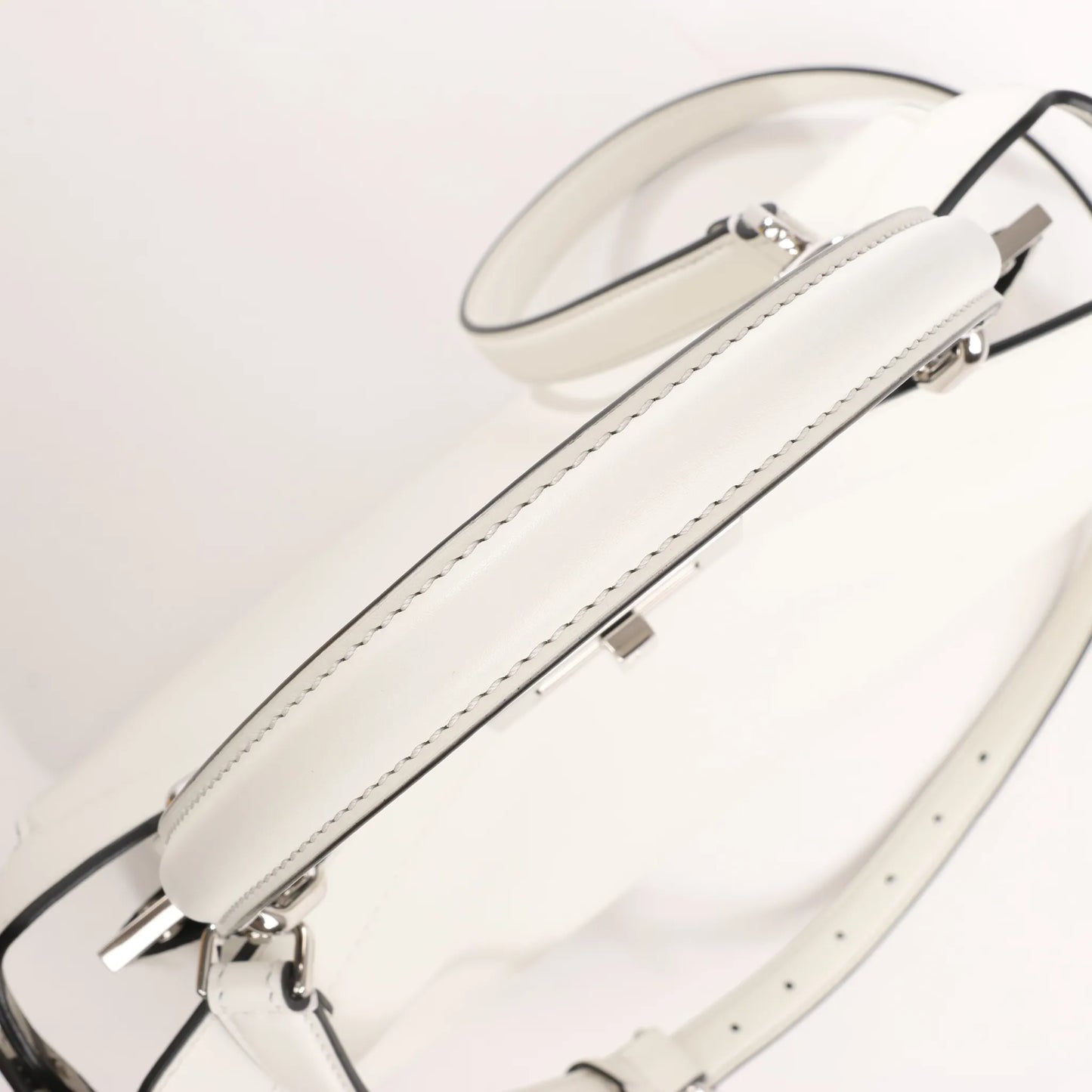 Fendi x Marc Jacobs Peekaboo ICU Co., Ltd. Medium Leather 2Way Handbag in White 8BN321