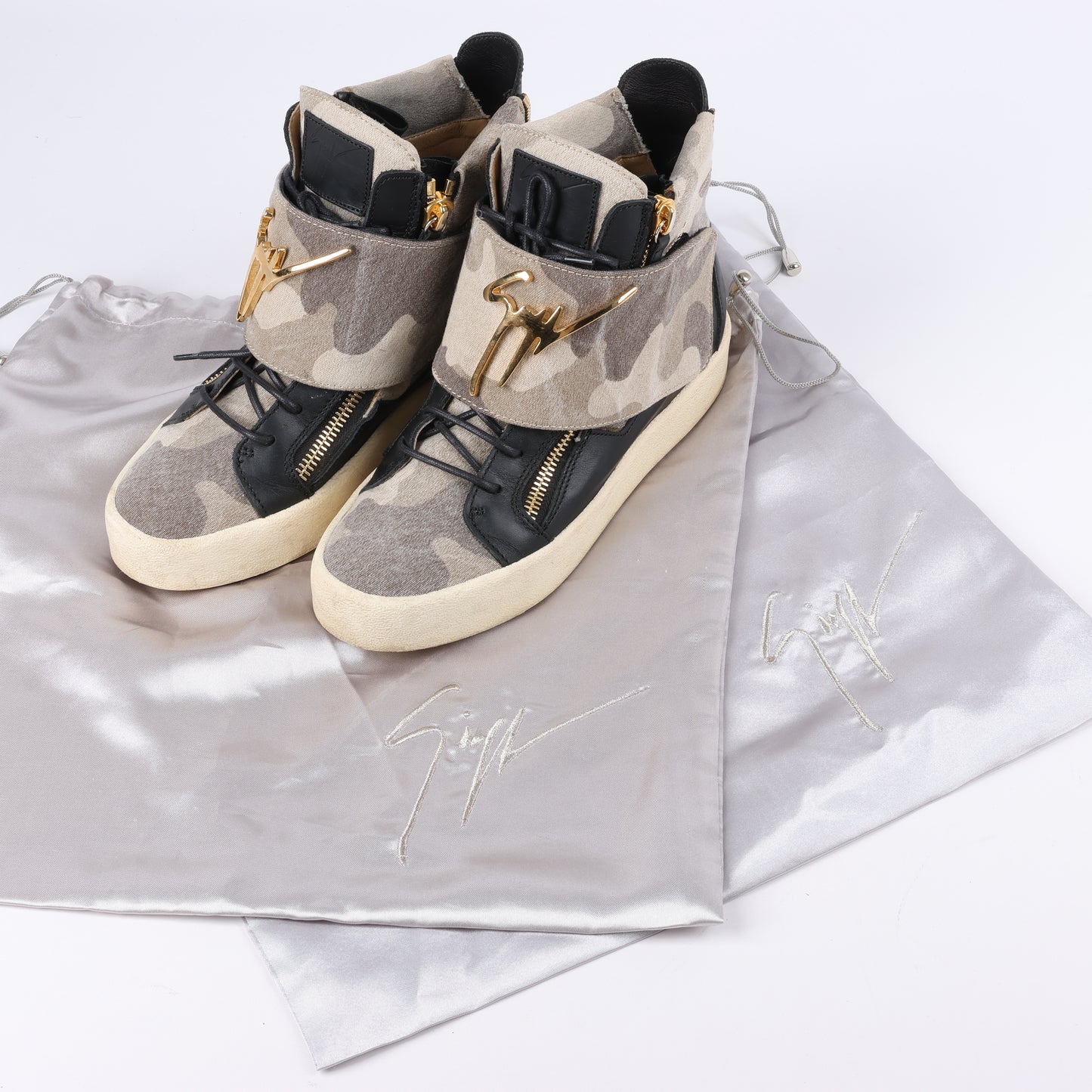 Giuseppe Zanotti High-top Sneakers Camouflage x Leather in Black, Size 40 EU