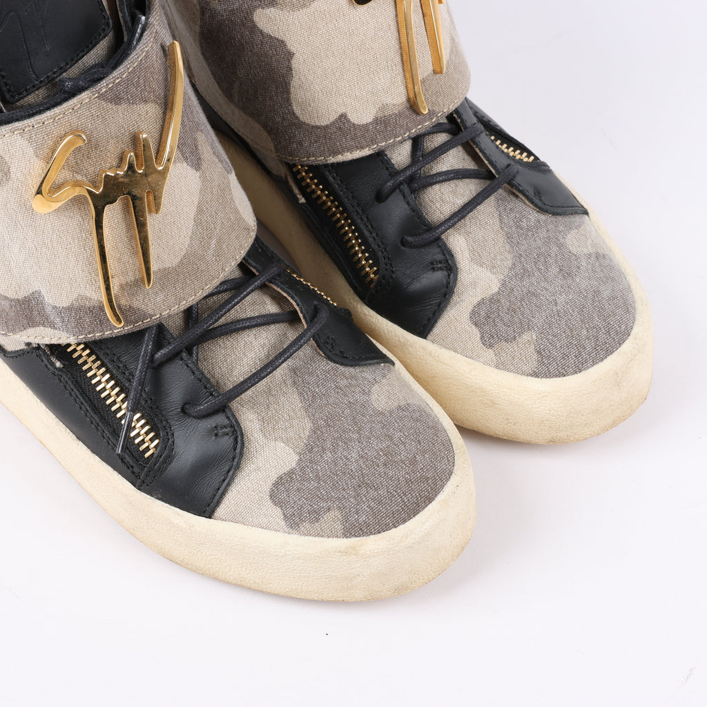 Giuseppe Zanotti High-top Sneakers Camouflage x Leather in Black, Size 40 EU