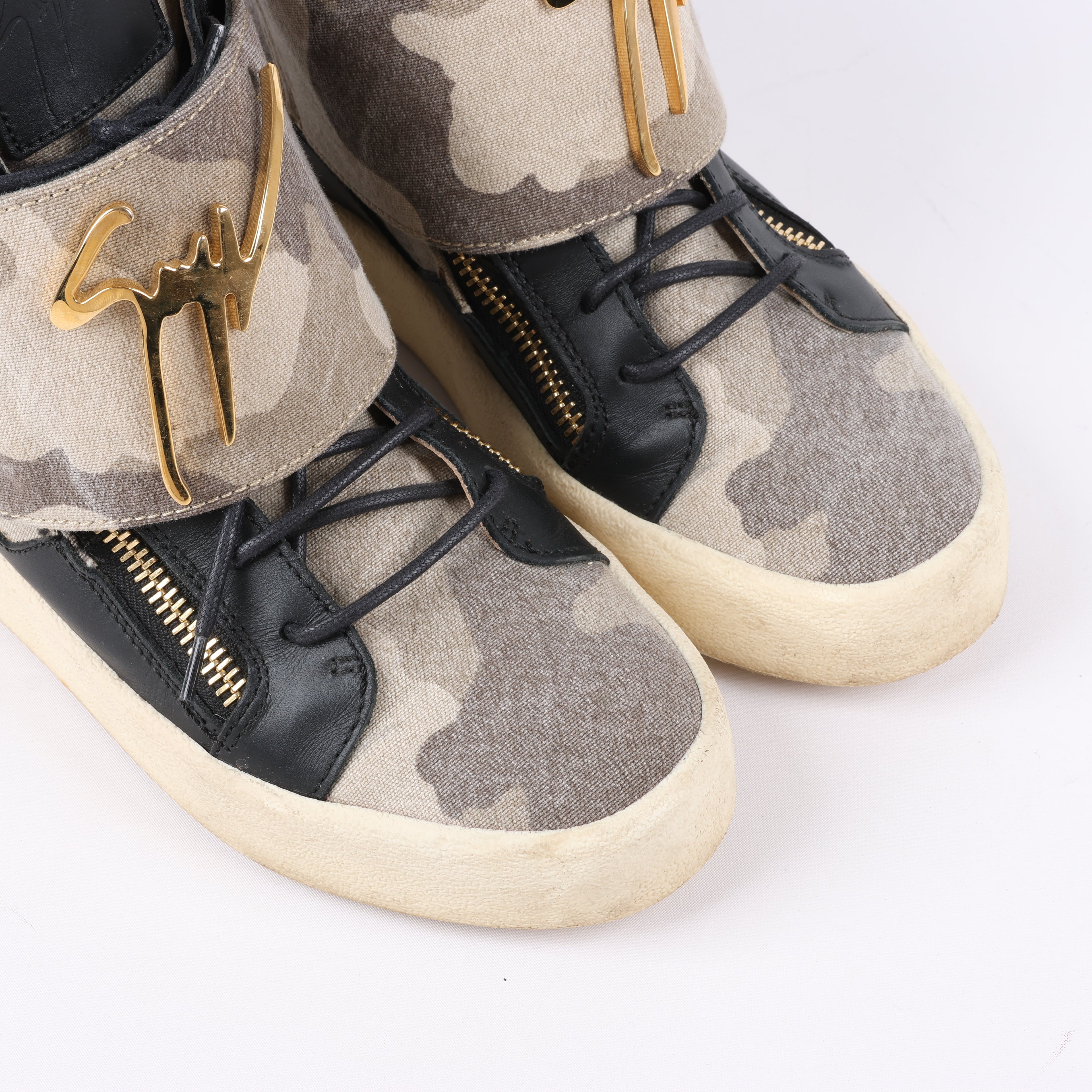 Giuseppe Zanotti High-top Sneakers Camouflage x Leather in Black, Size 40 EU